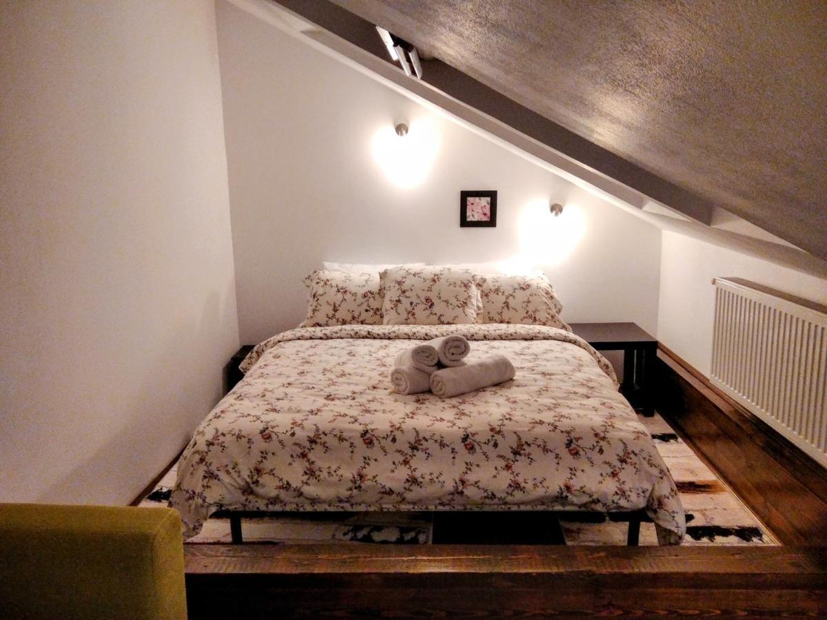 Lovely Central Apartment Braşov Dış mekan fotoğraf