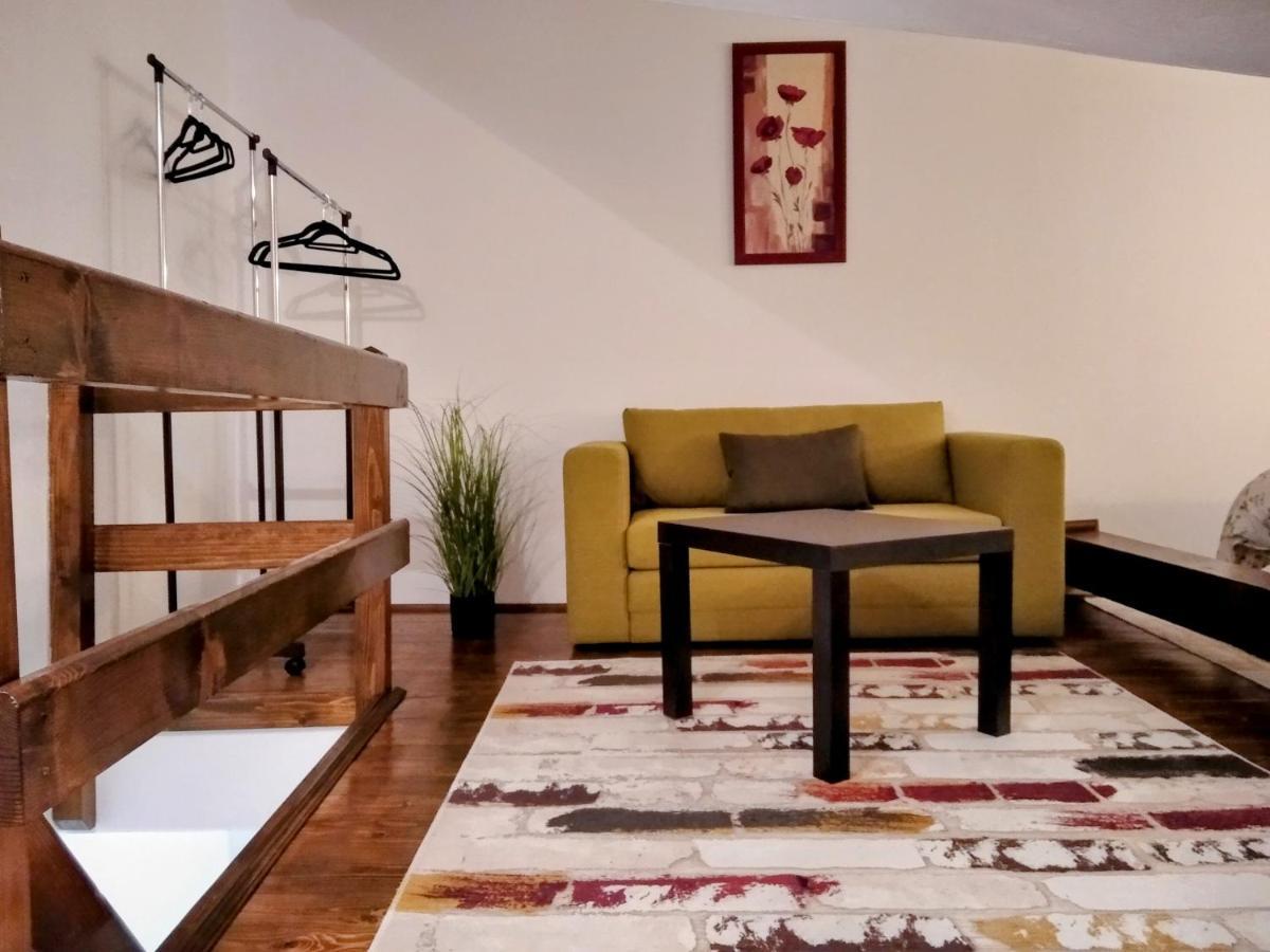 Lovely Central Apartment Braşov Dış mekan fotoğraf